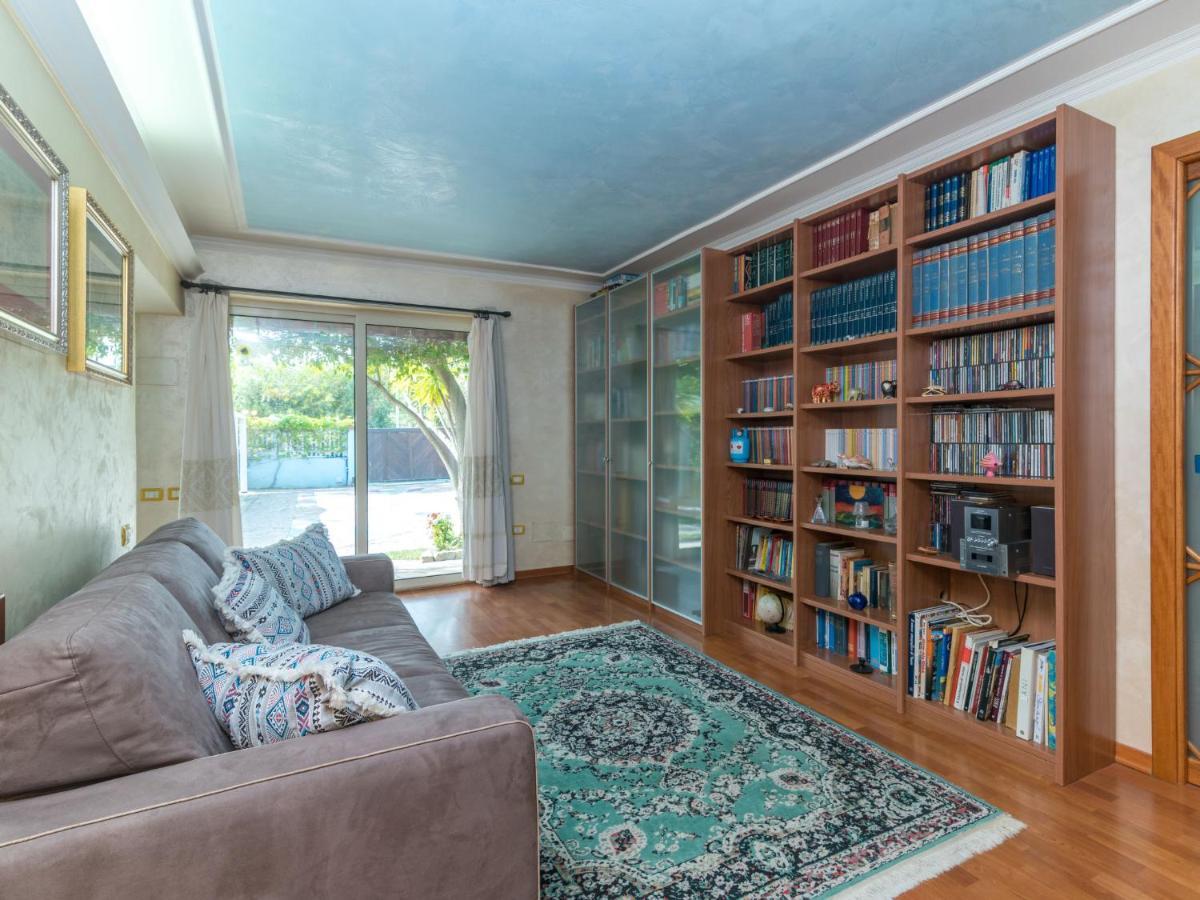 Villa Surphinia By Interhome Bari Sardo Luaran gambar